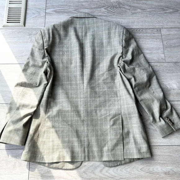 Michael Kors Pure Wool Plaid Sport Coat - Picture 13 of 15